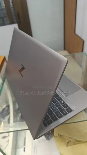 New Laptop HP ZBook Fury 17 G7 16GB Intel Core i7 SSD 512GB