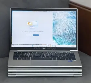 New Laptop HP EliteBook 830 G8 16GB Intel Core i7 SSD 512GB