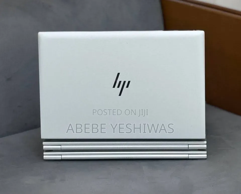 New Laptop HP EliteBook 830 G8 16GB Intel Core i7 SSD 512GB