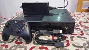 Xbox One With 1 Controller