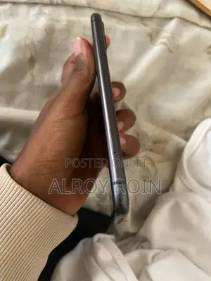 Apple iPhone 11 64 GB Black