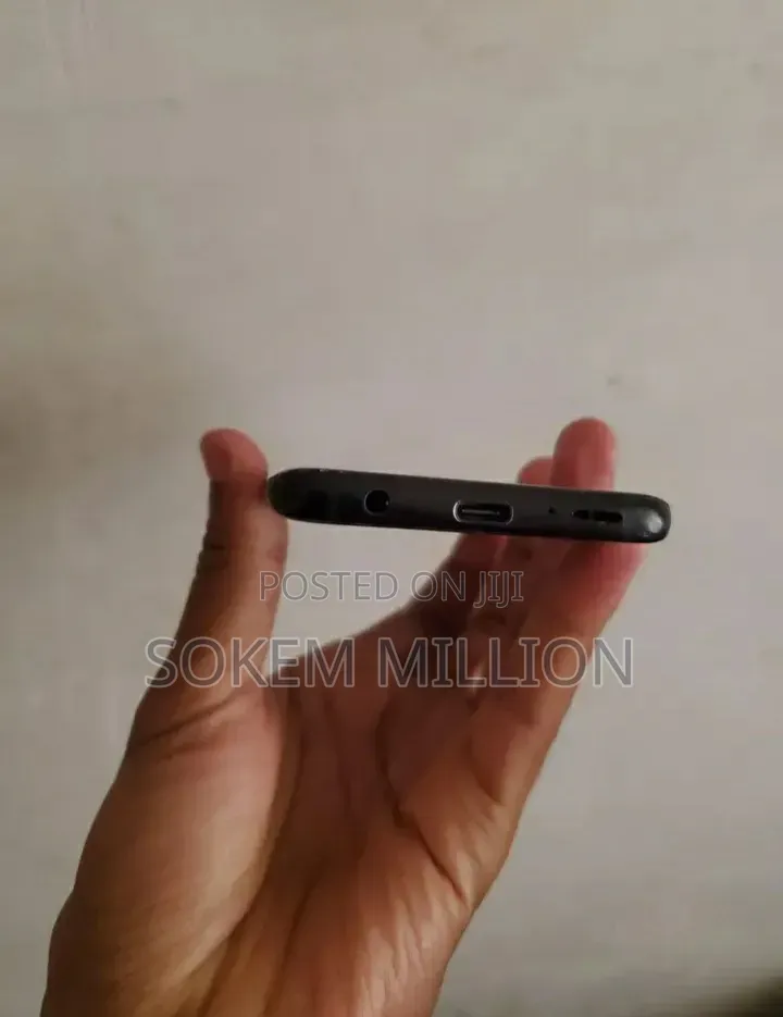Samsung Galaxy S9 64 GB Black