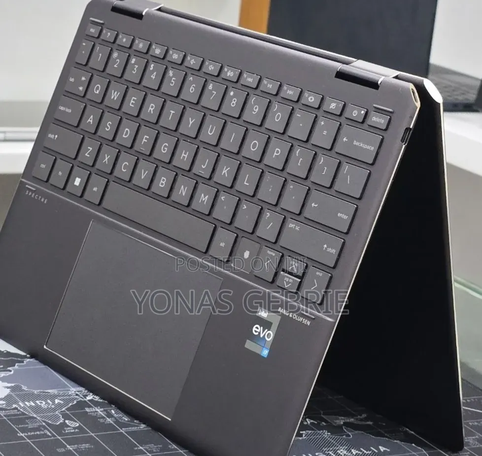 New Laptop HP Spectre 16GB Intel Core i7 SSD 512GB