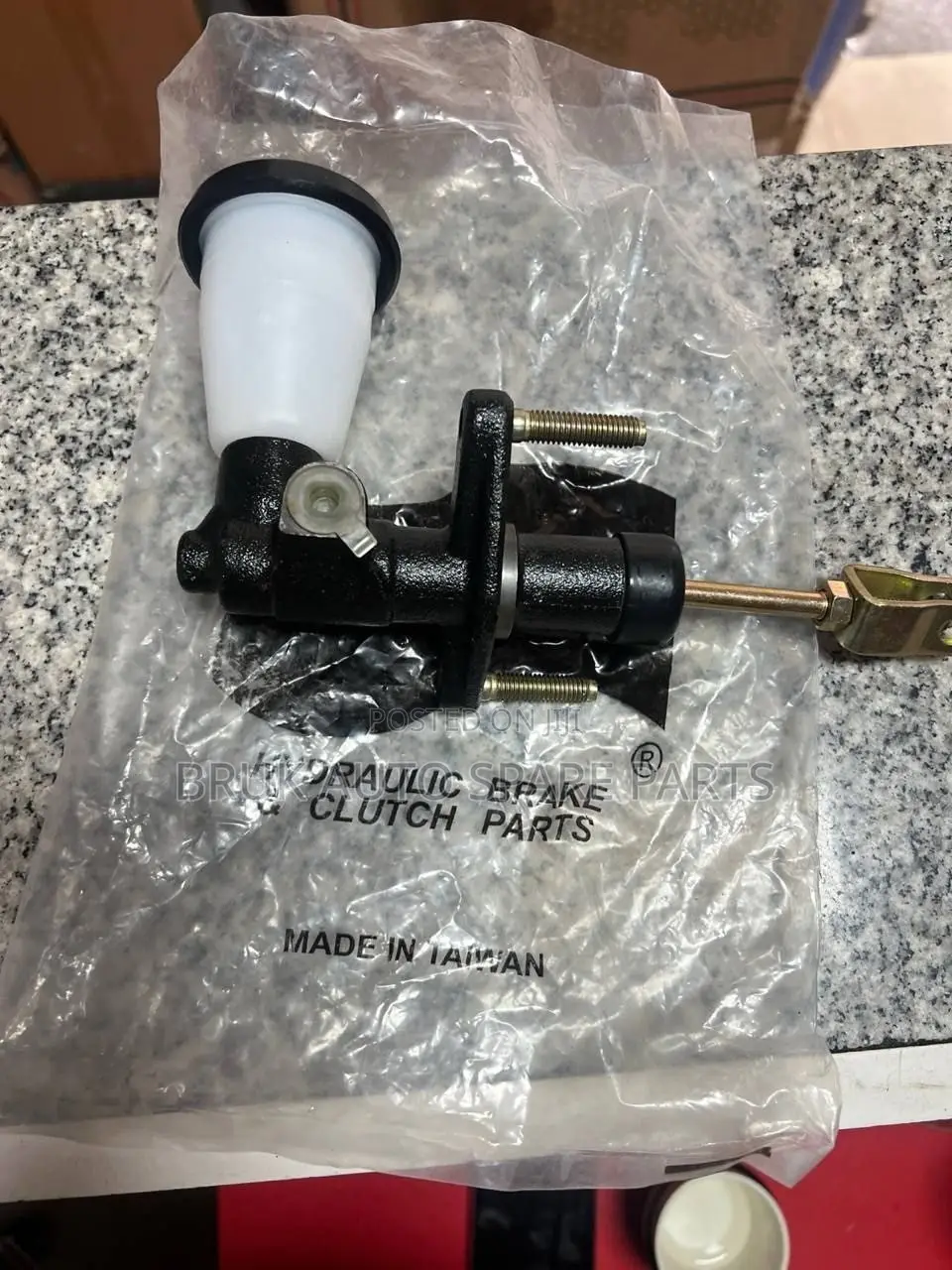 Clutch Master Cylinder Carina II