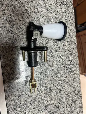Clutch Master Cylinder Carina II