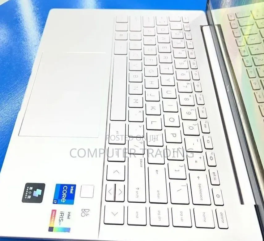 New Laptop HP Pavilion Dv5 SE 16GB Intel Core i7 SSD 1T