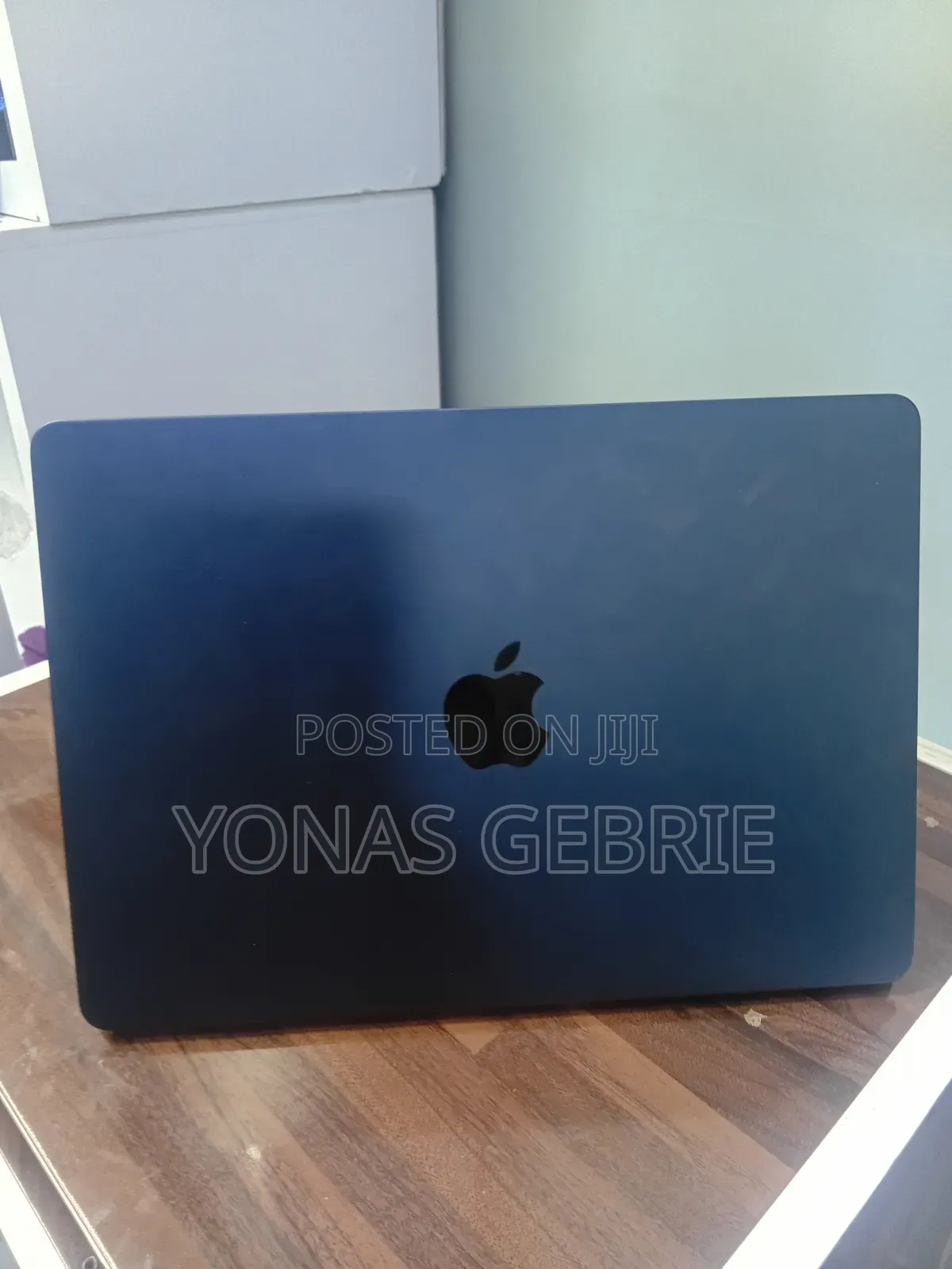 New Laptop Apple MacBook 8GB Apple M2 SSD 256GB