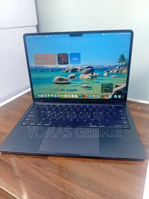 New Laptop Apple MacBook 8GB Apple M2 SSD 256GB