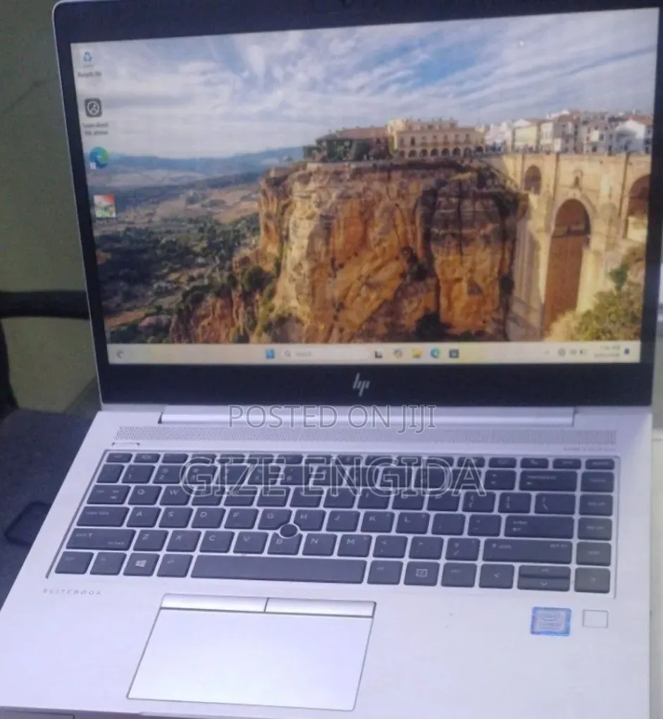 New Laptop HP EliteBook 840 G5 8GB Intel Core i5 SSD 512GB