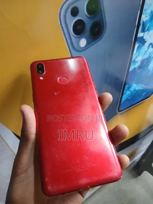 Samsung Galaxy A10s 32 GB Red