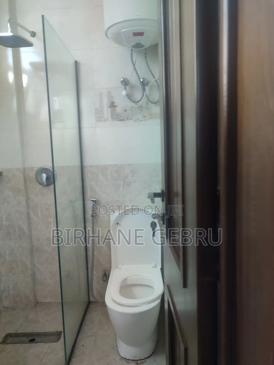 Furnished 10bdrm House in G+3, Bole for rent