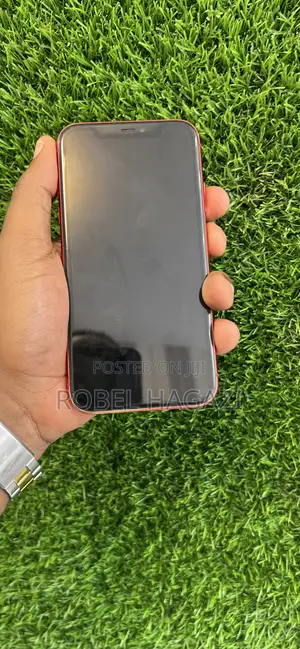 Apple iPhone 11 128 GB Red