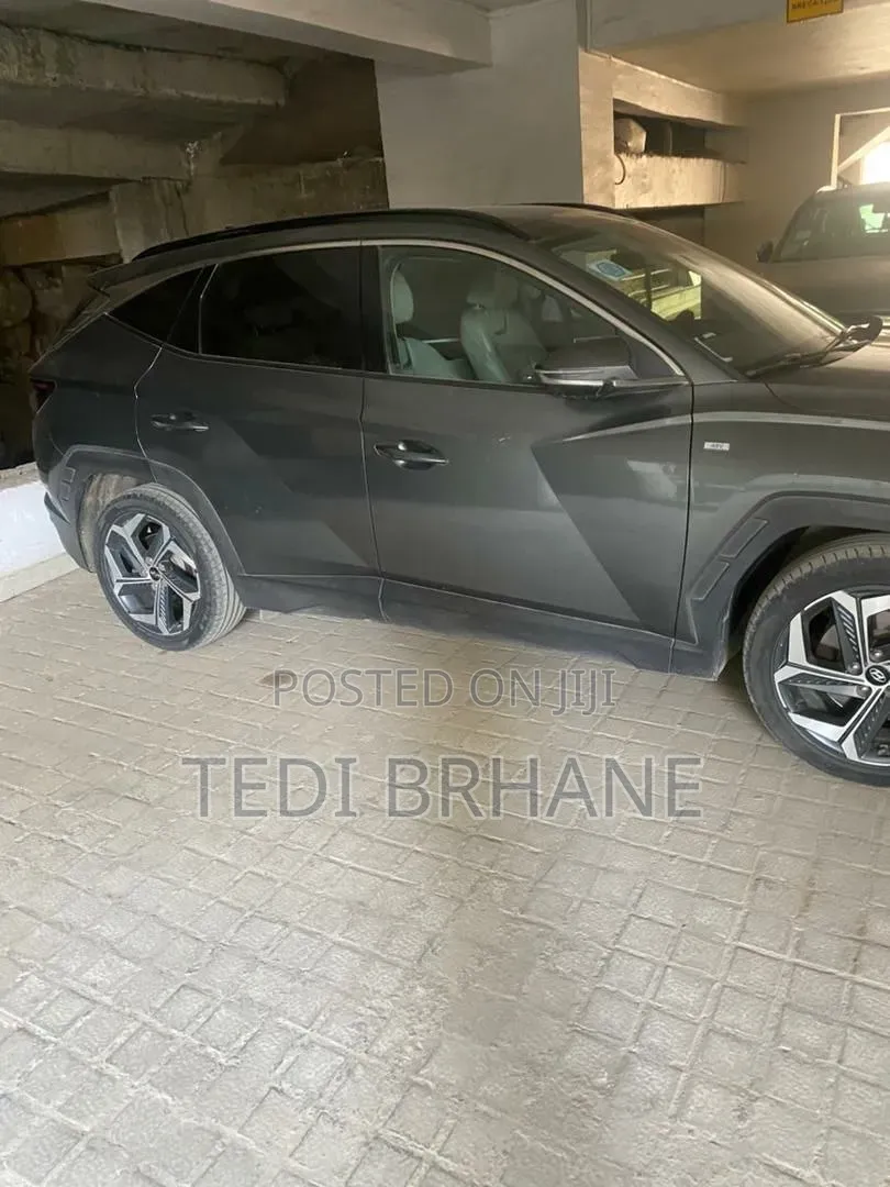 Hyundai Tucson 2022 Green