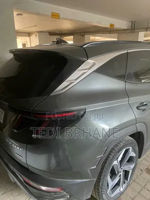 Hyundai Tucson 2022 Green