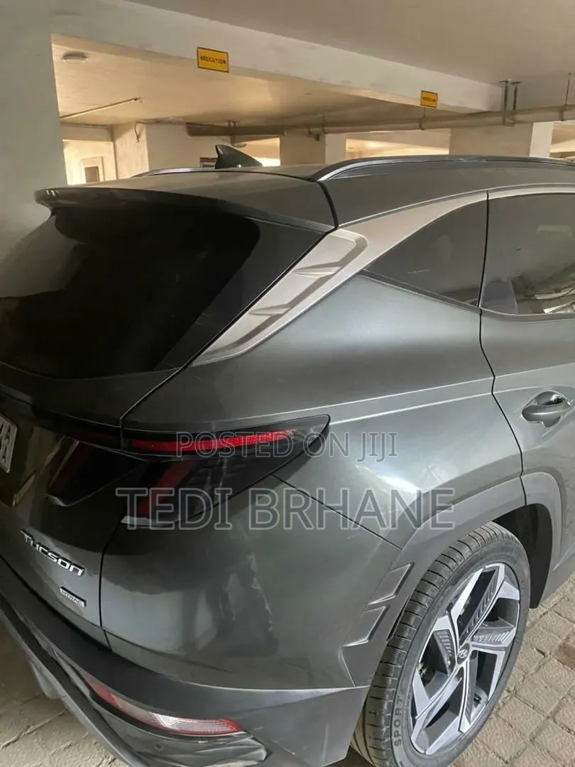 Hyundai Tucson 2022 Green