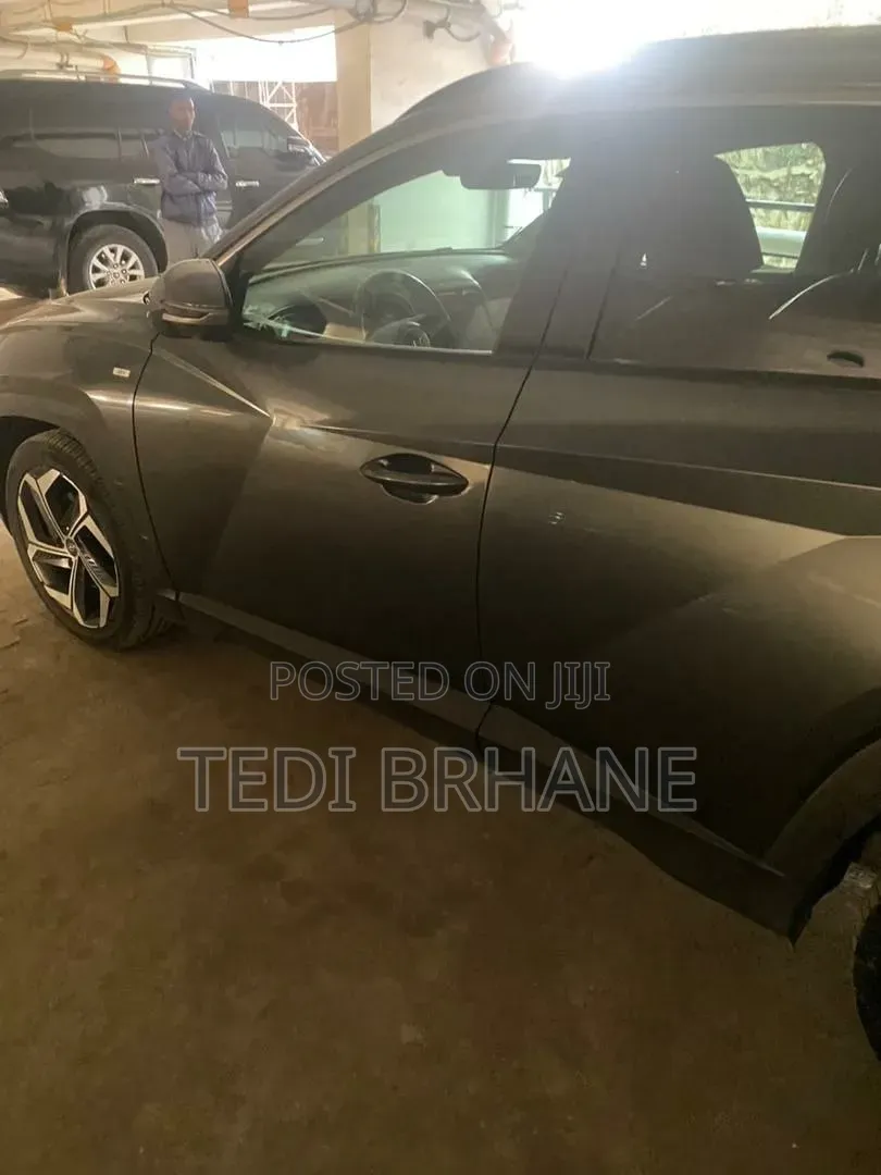 Hyundai Tucson 2022 Green