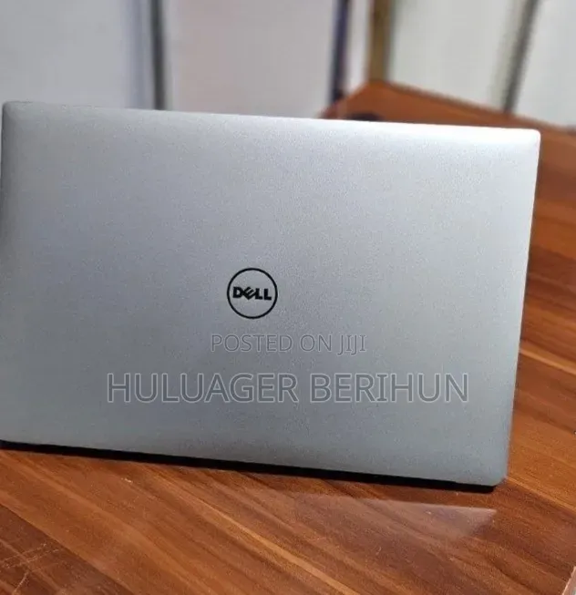 New Laptop Dell XPS 15 16GB Intel Core i7 SSD 512GB