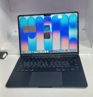 New Laptop Apple MacBook Air 2022 M2 8GB Apple M2 SSD 256GB