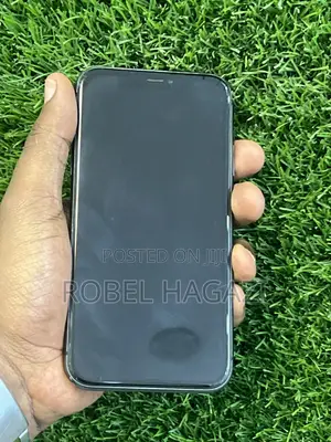 Apple iPhone 11 128 GB Black