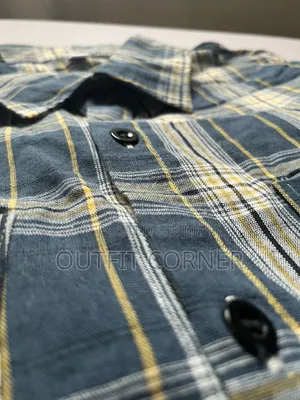 Classic Men's Square Shirt
