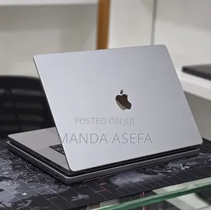 New Laptop Apple MacBook Pro 2021 M1 32GB Apple M1 Pro SSD 512GB