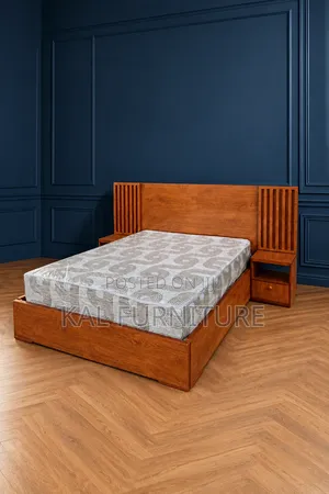 አልጋ ከነ ኮሜዲኖ
