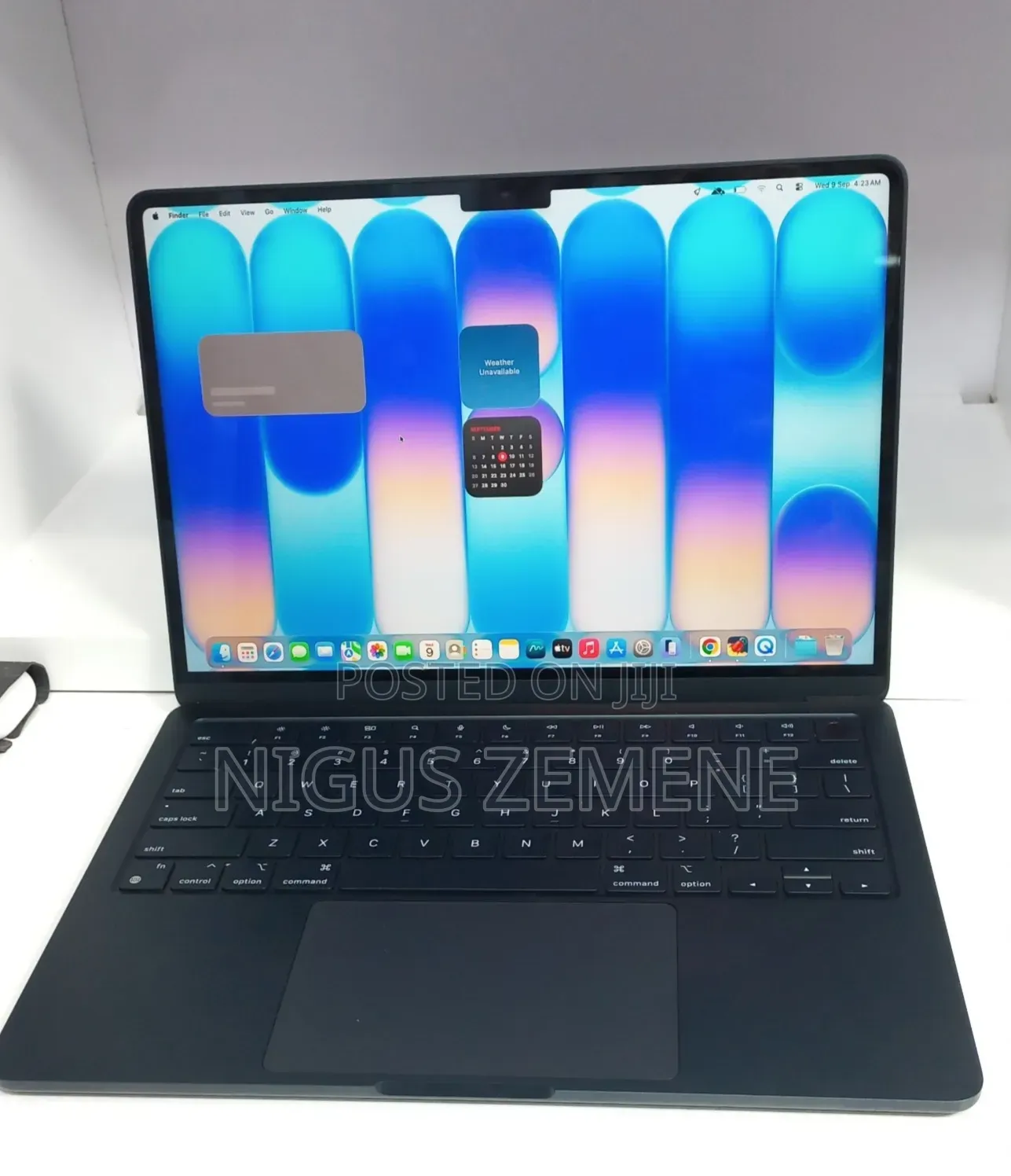 New Laptop Apple MacBook Air 2022 M2 8GB SSD 256GB