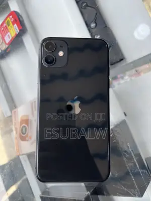 New Apple iPhone 11 64 GB Black