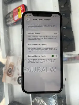 New Apple iPhone 11 64 GB Black
