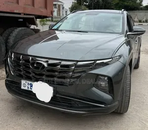 Hyundai Tucson XRT 2022 Gray