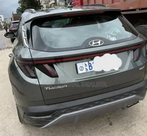 Hyundai Tucson XRT 2022 Gray