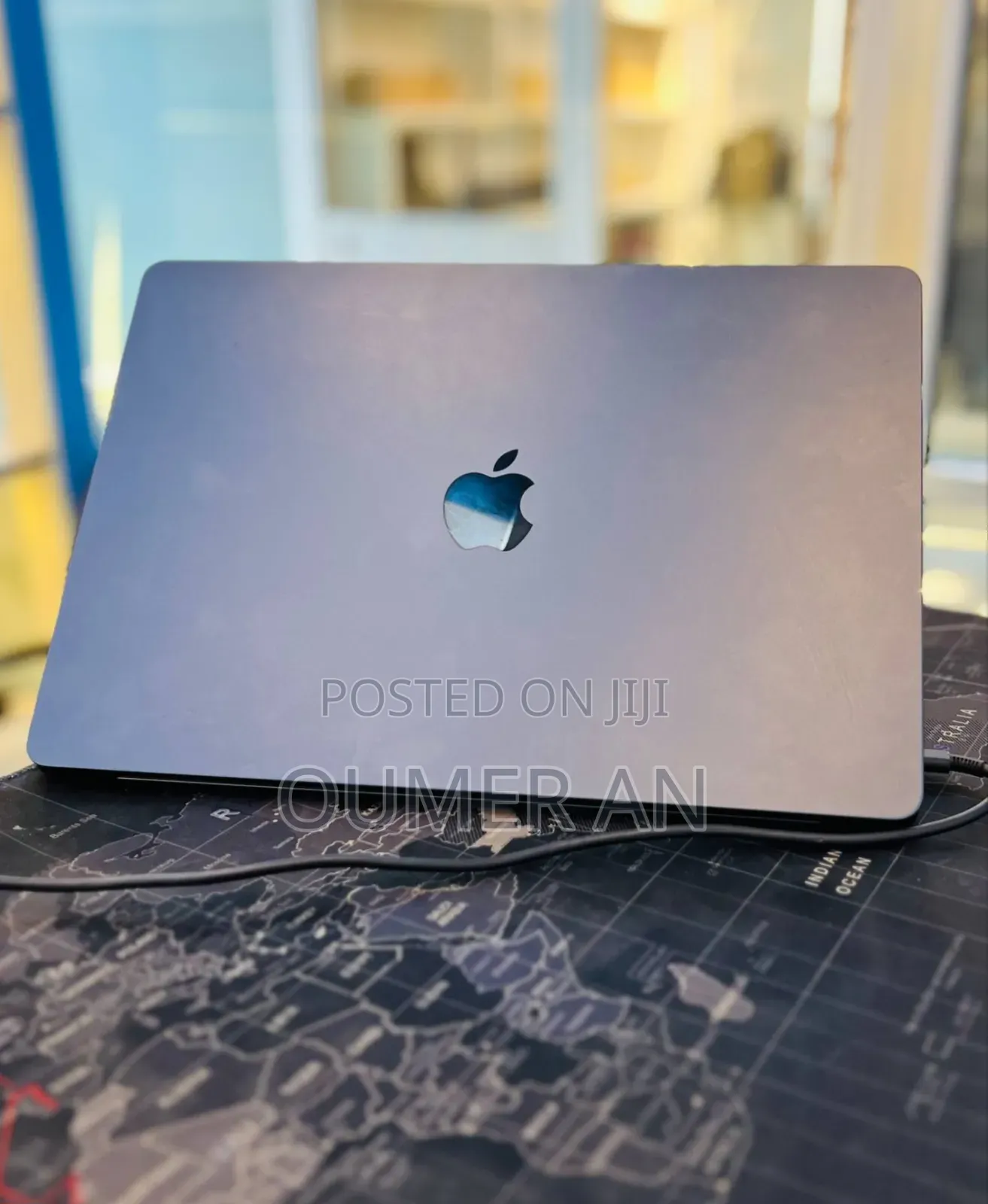 New Laptop Apple MacBook Air 2024 M3 8GB Apple M3 SSD 256GB