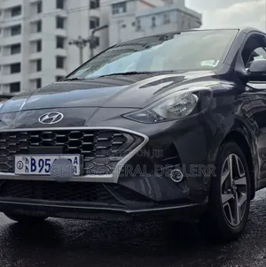 Hyundai I10 2021 Gray