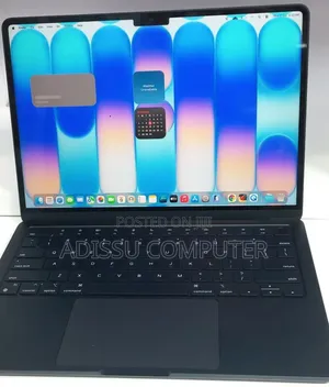 New Laptop Apple MacBook Air 2022 M2 8GB Apple M2 SSD 256GB
