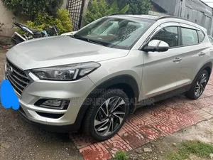 Hyundai Tucson Ultimate FWD 2020 Silver