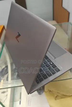 New Laptop HP 16GB Intel Core i7 SSD 512GB