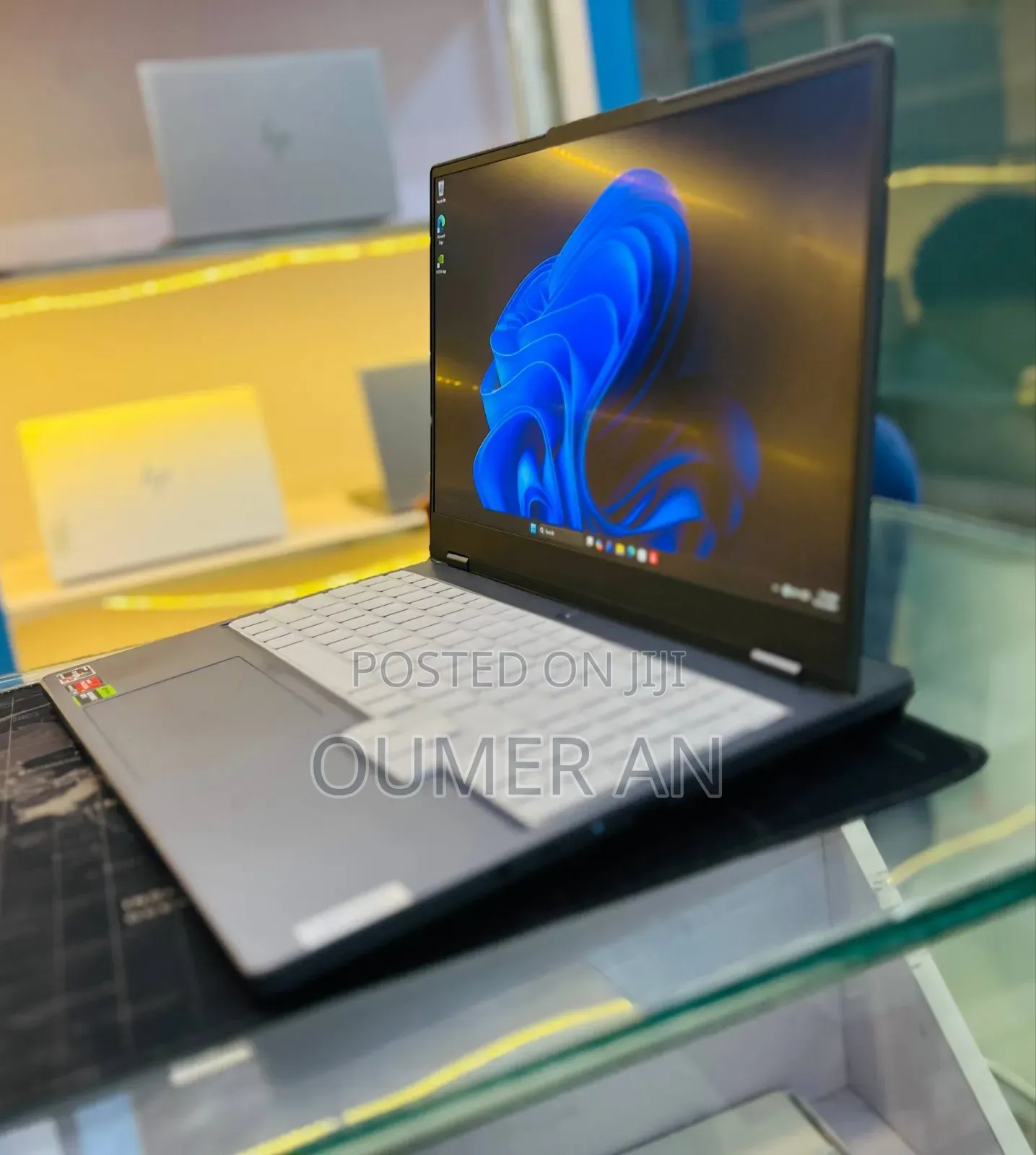 New Laptop Lenovo Legion 7 16GB AMD Ryzen 7 SSD 1T