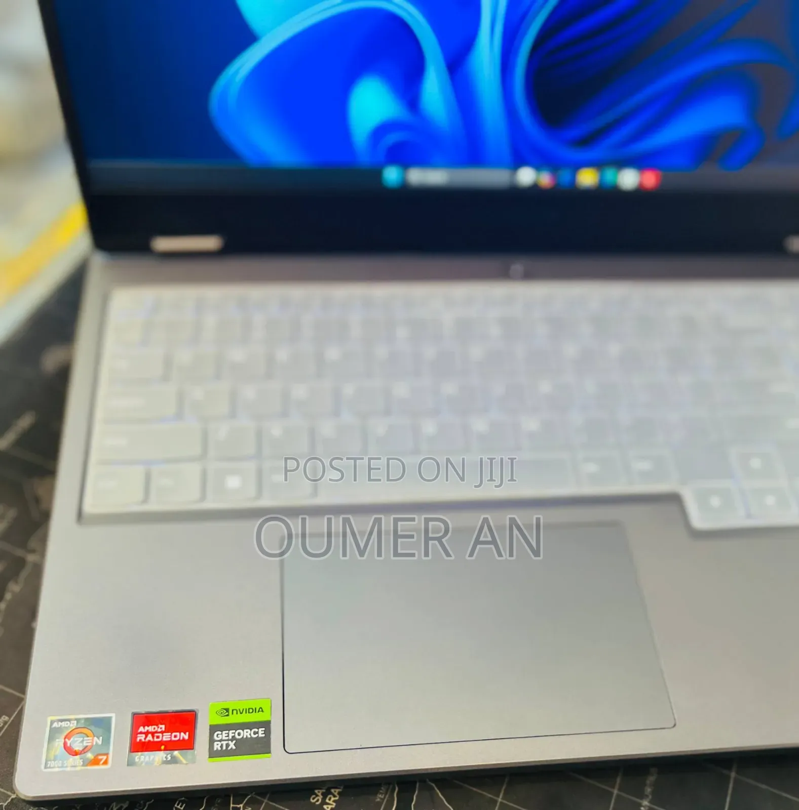 New Laptop Lenovo Legion 7 16GB AMD Ryzen 7 SSD 1T