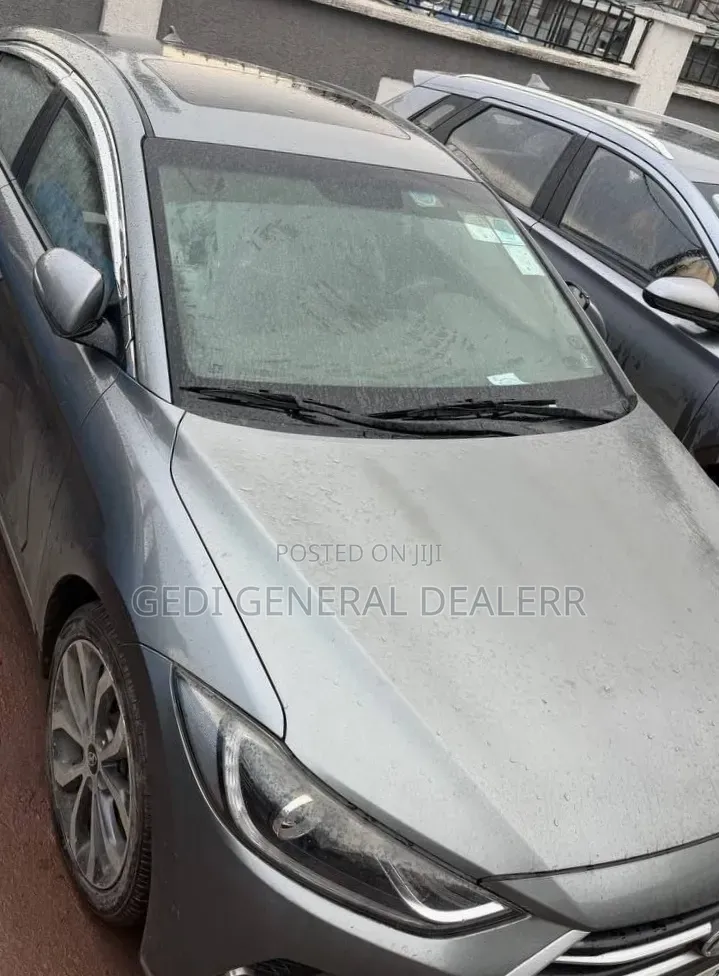 Hyundai Avante 2017 Silver