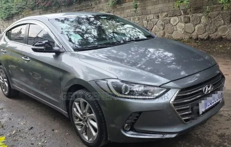 Hyundai Avante 2017 Gray