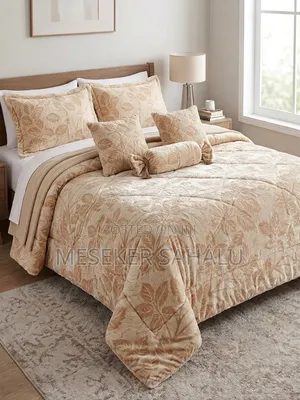 7 PCS Comforter