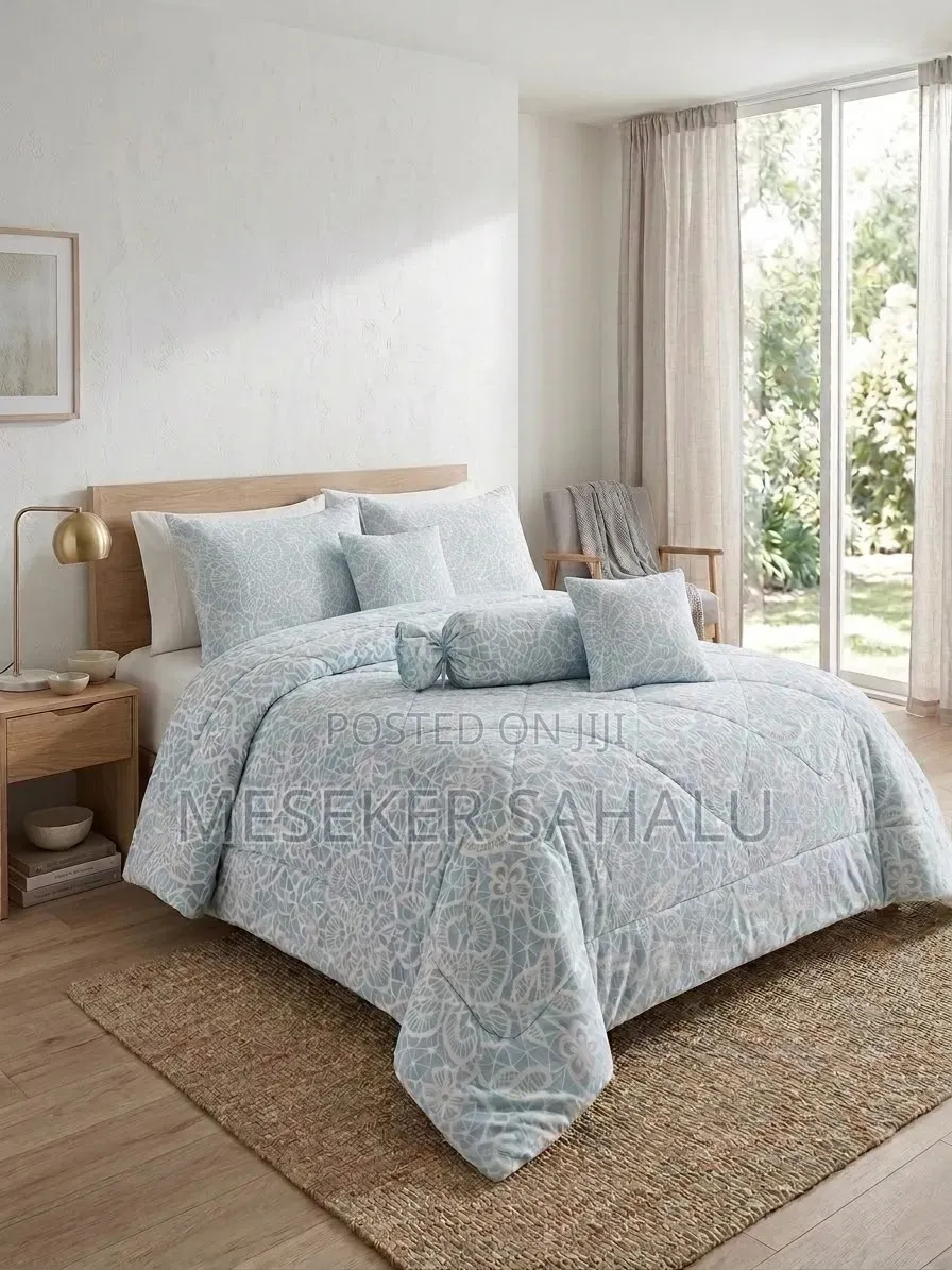 7 PCS Comforter