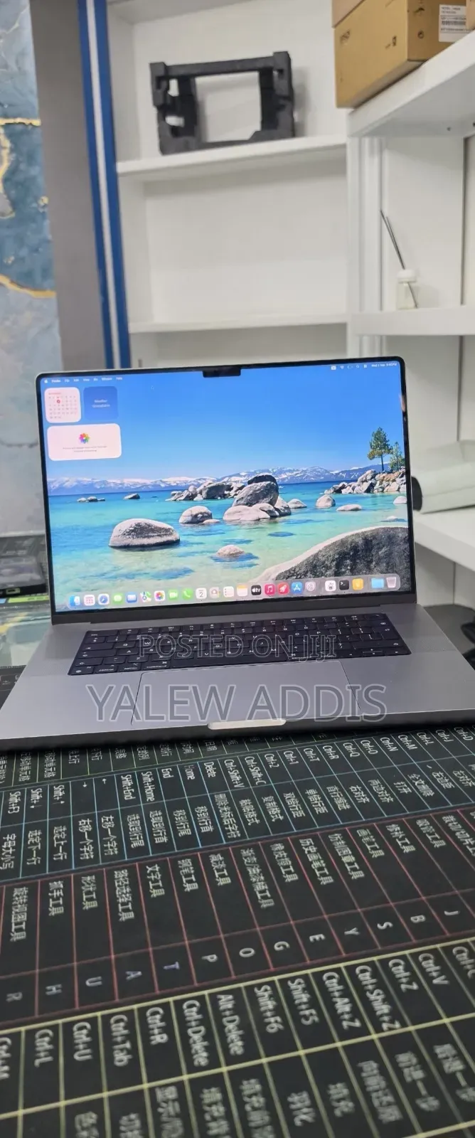 New Laptop Apple MacBook Pro 2021 M1 32GB Apple M1 SSD 512GB