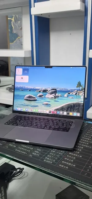 New Laptop Apple MacBook Pro 2021 M1 32GB Apple M1 SSD 512GB