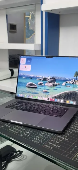 New Laptop Apple MacBook Pro 2021 M1 32GB Apple M1 SSD 512GB