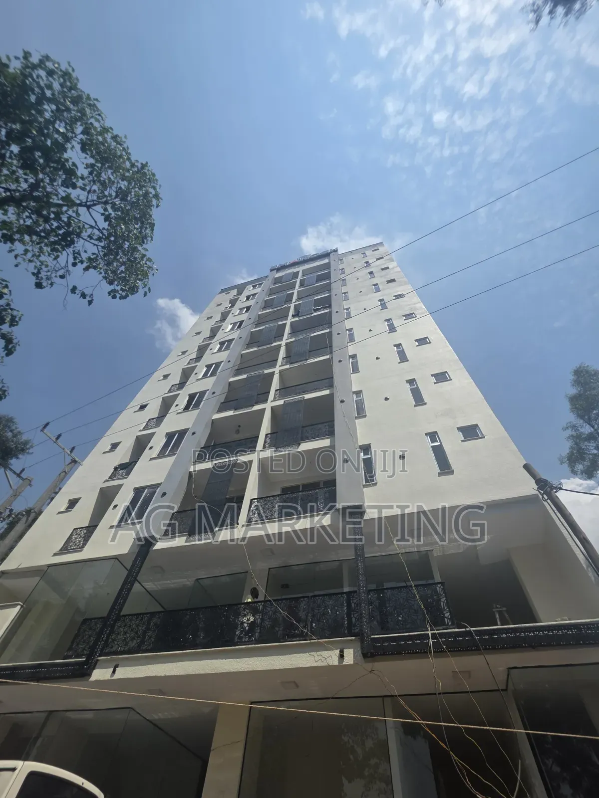 3bdrm Apartment in Emarosh, Kolfe Keranio for sale
