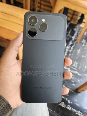 Tecno Spark 40 128 GB Black