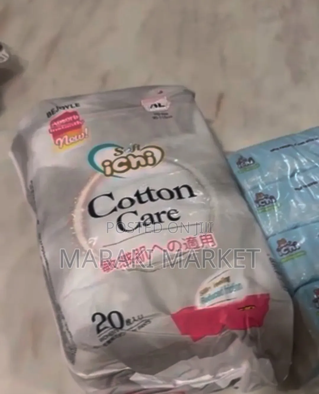 20 Pieces Maternity Diapers for New Mothers