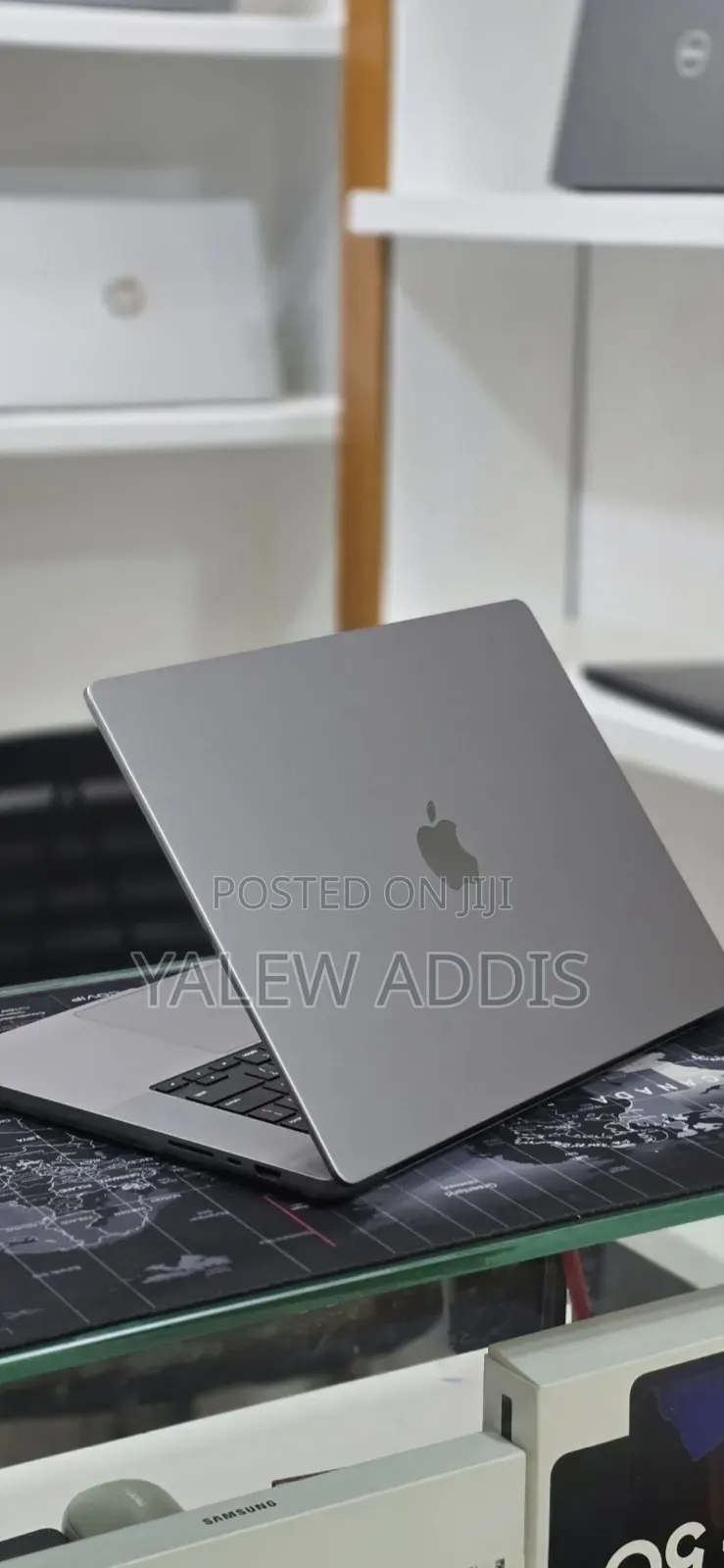 New Laptop Apple MacBook Pro 2023 M2 16GB Apple M2 SSD 512GB