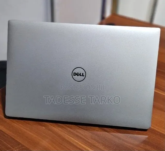 New Laptop Dell XPS 15 16GB Intel Core i7 SSD 512GB